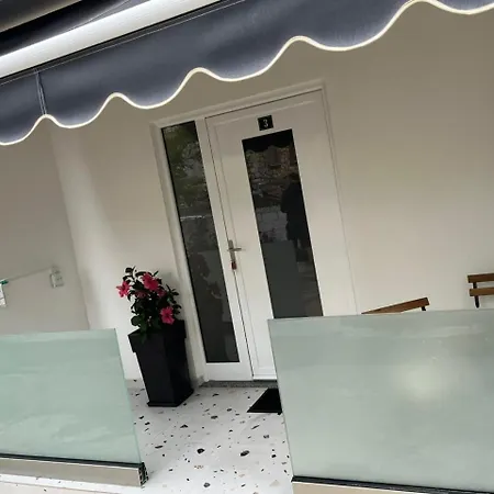 Helio's Daire Saranda