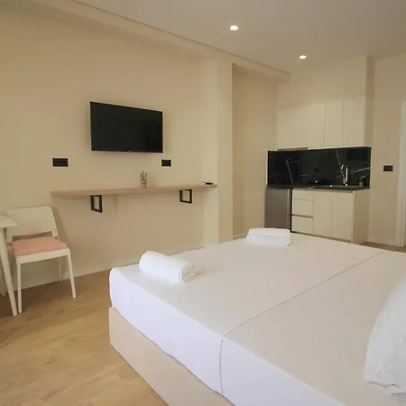 Helio's Apartment
